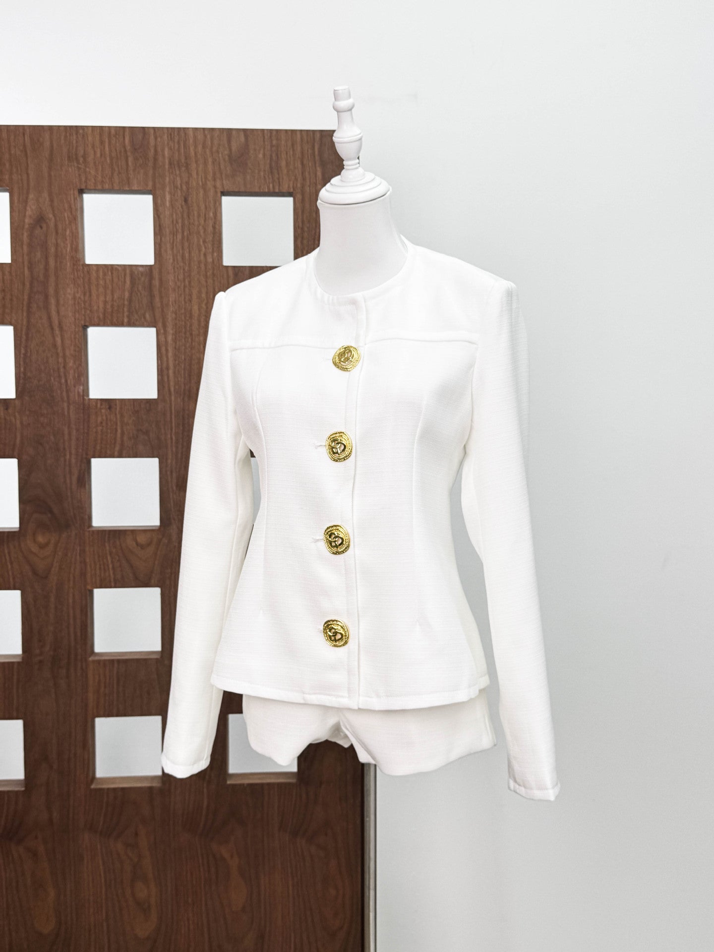 women's casual blazer shorts suit