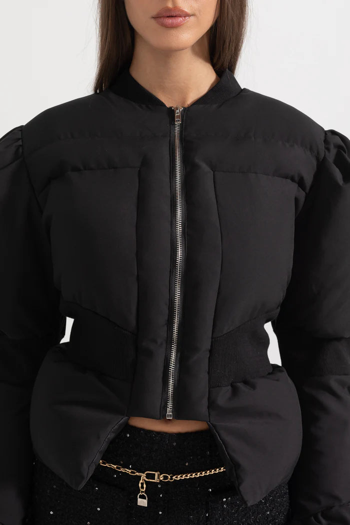 Cropped Puffer Jacket With Fitted Waistline - Black