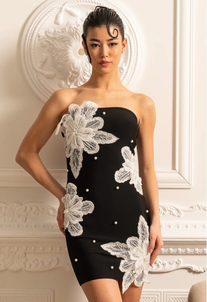 Strapless Mini Dress With Contrasting Lace Flower Embellishments - Black