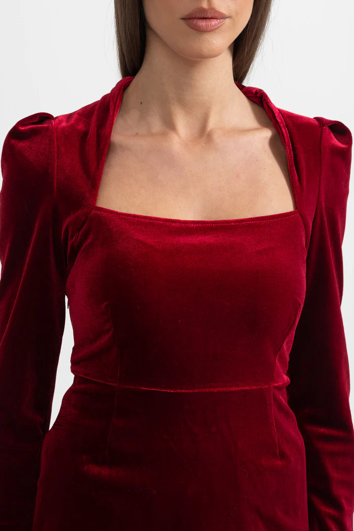 Two-Piece Velvet Ensemble With Contrasting Pleated Skirt - Red