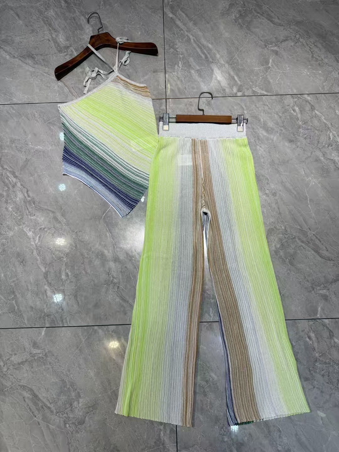 Fashionable Two-Piece Set