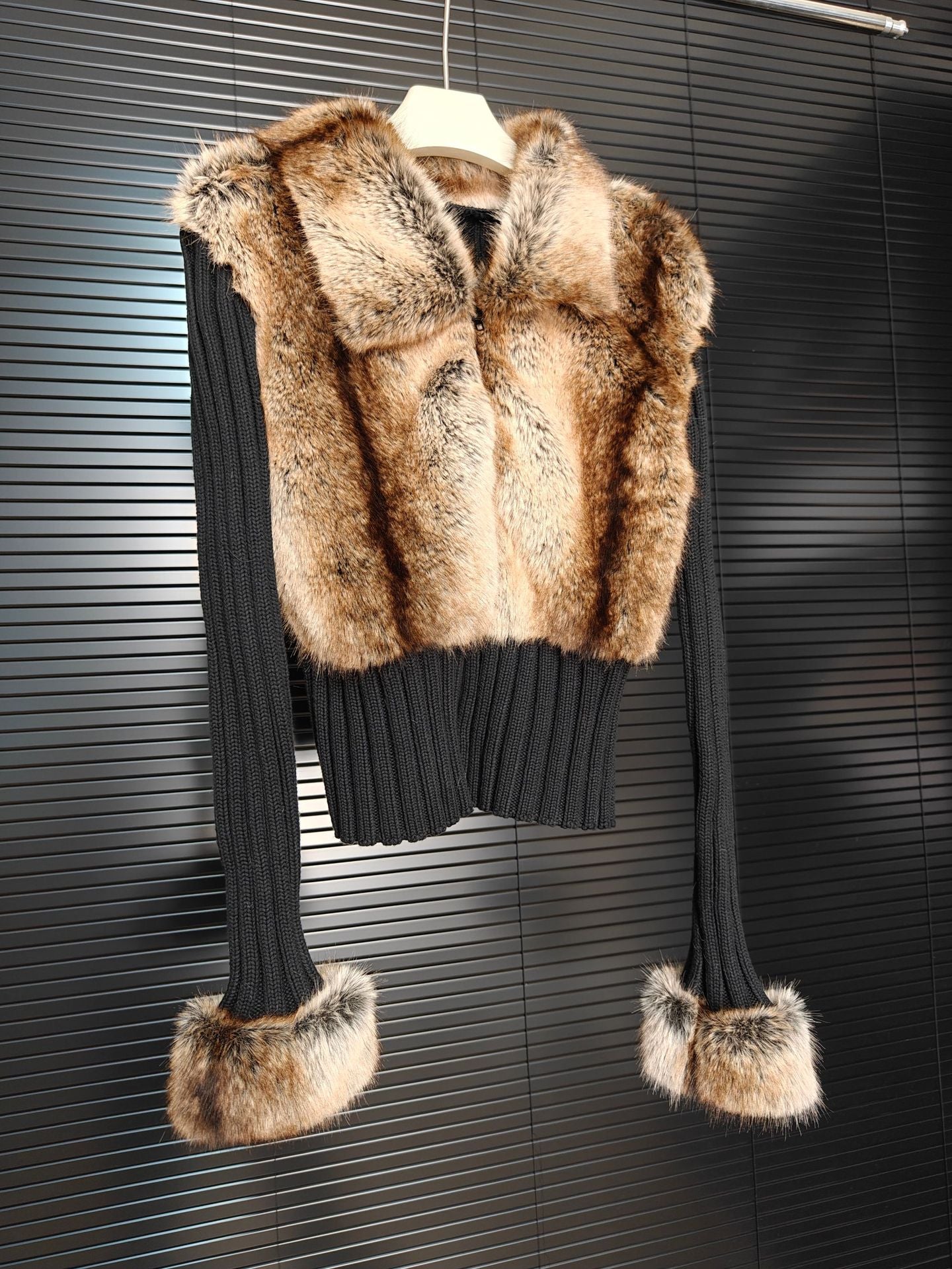 Fur knitted jacket