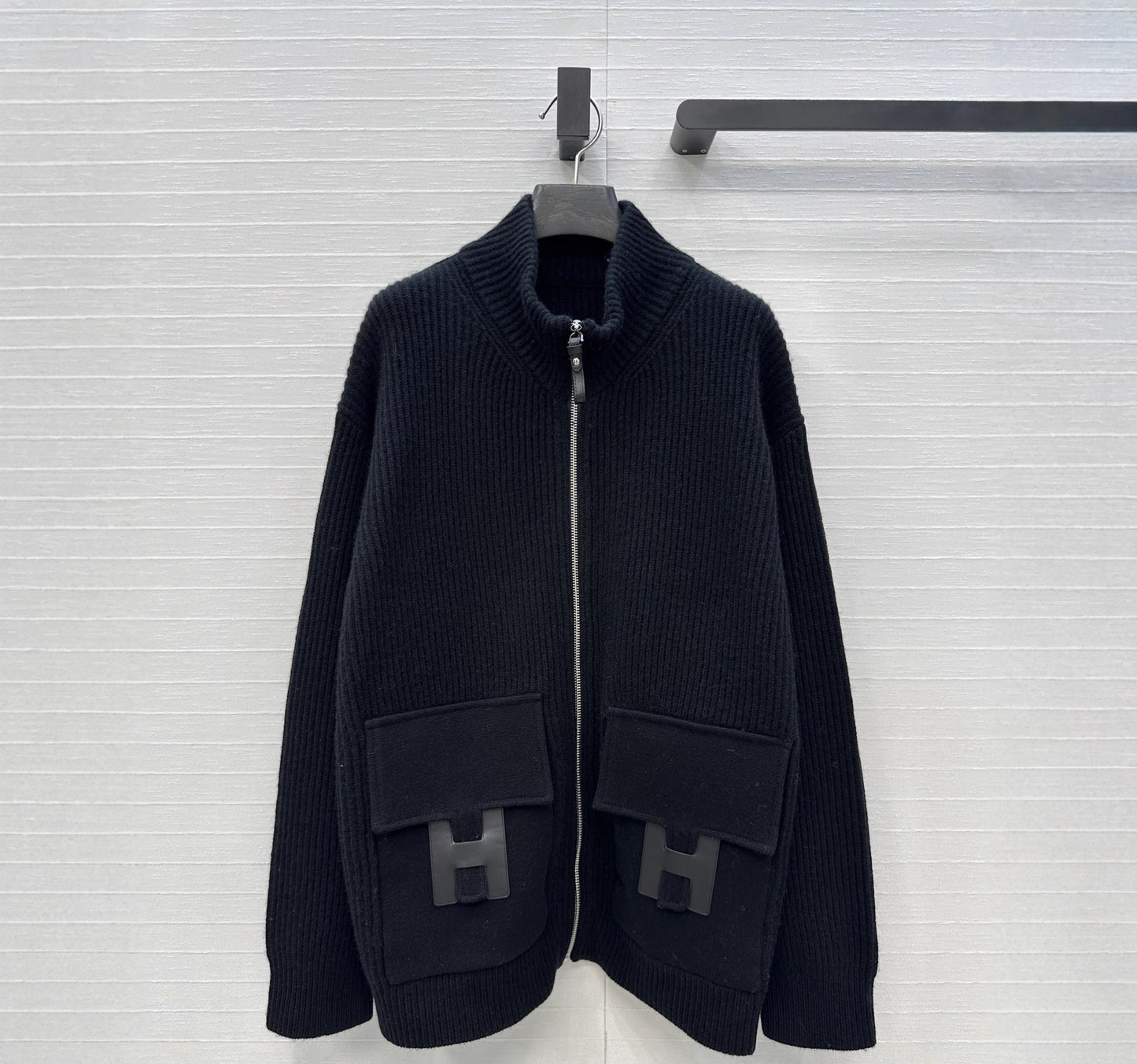 Zipper Contrast High Collar Cashmere Knit jacket