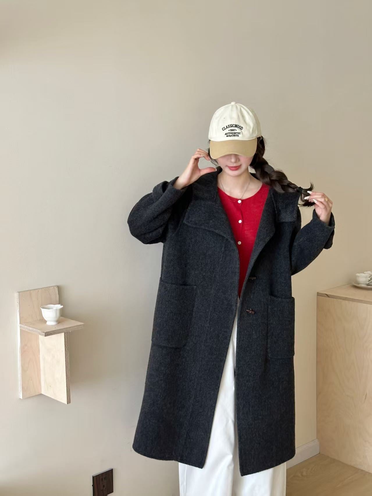 Reversible cashmere long coat