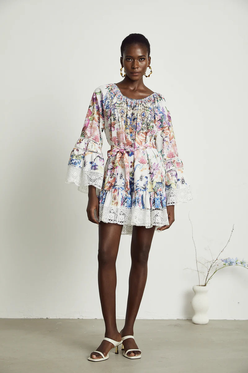 Bérénice en dentelle à imprimé floral mini robe