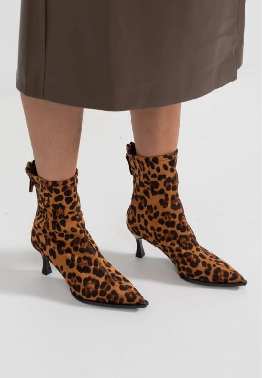 Elegant Suede Ankle Boots - Animal Print