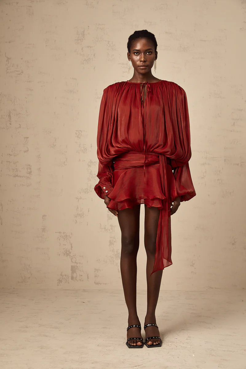 Eugénie Mini robe à volants entièrement plée en rouge