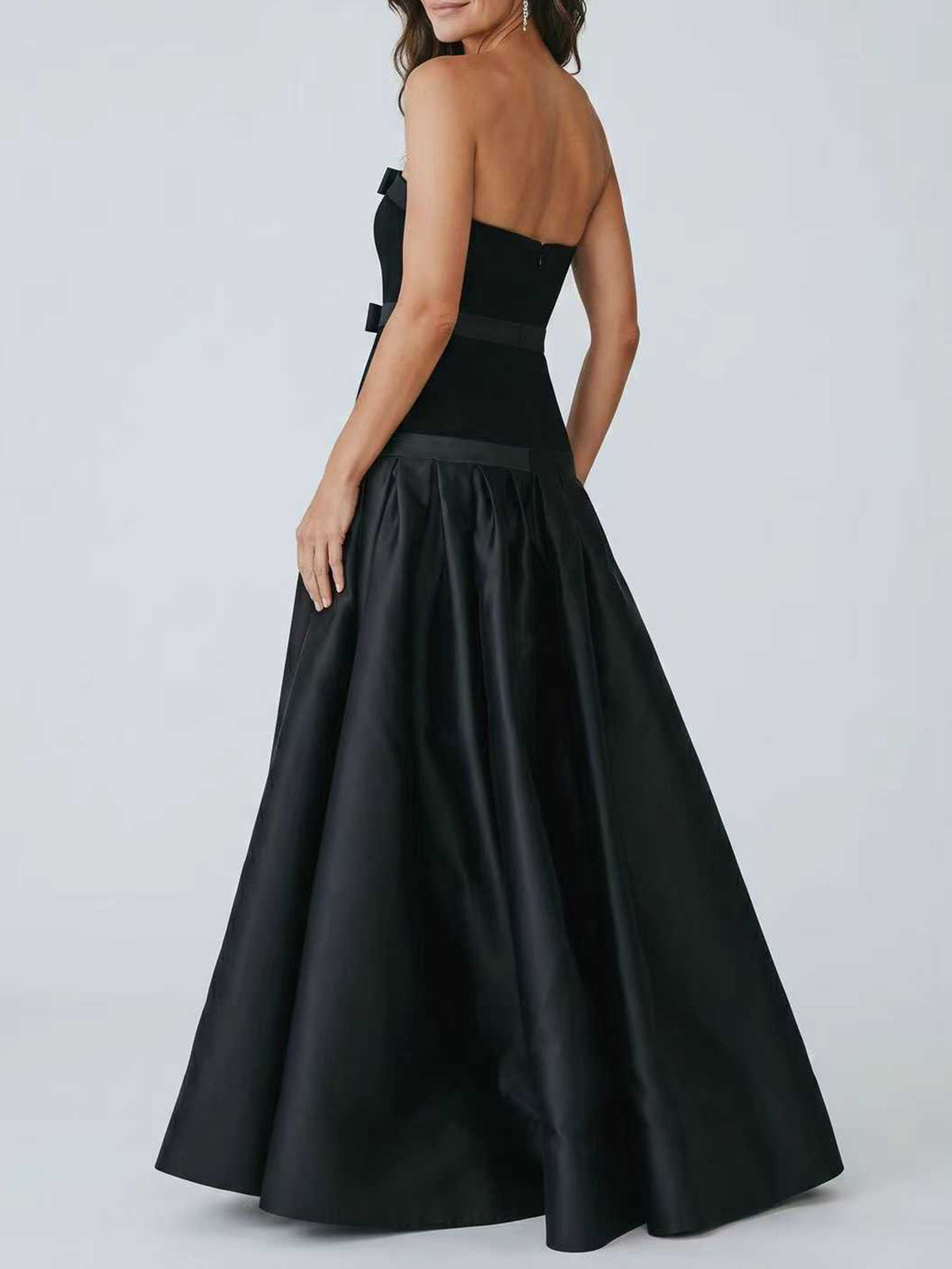 Bow Noir Gown