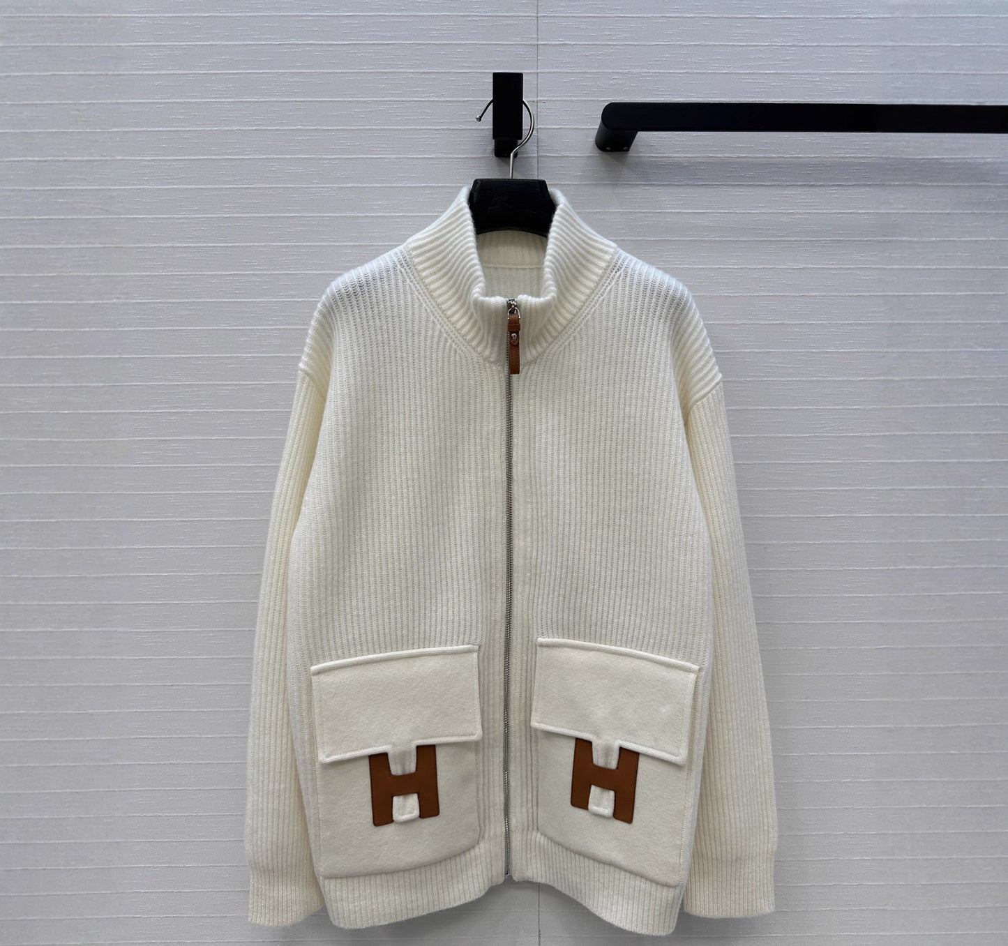 Zipper Contrast High Collar Cashmere Knit jacket