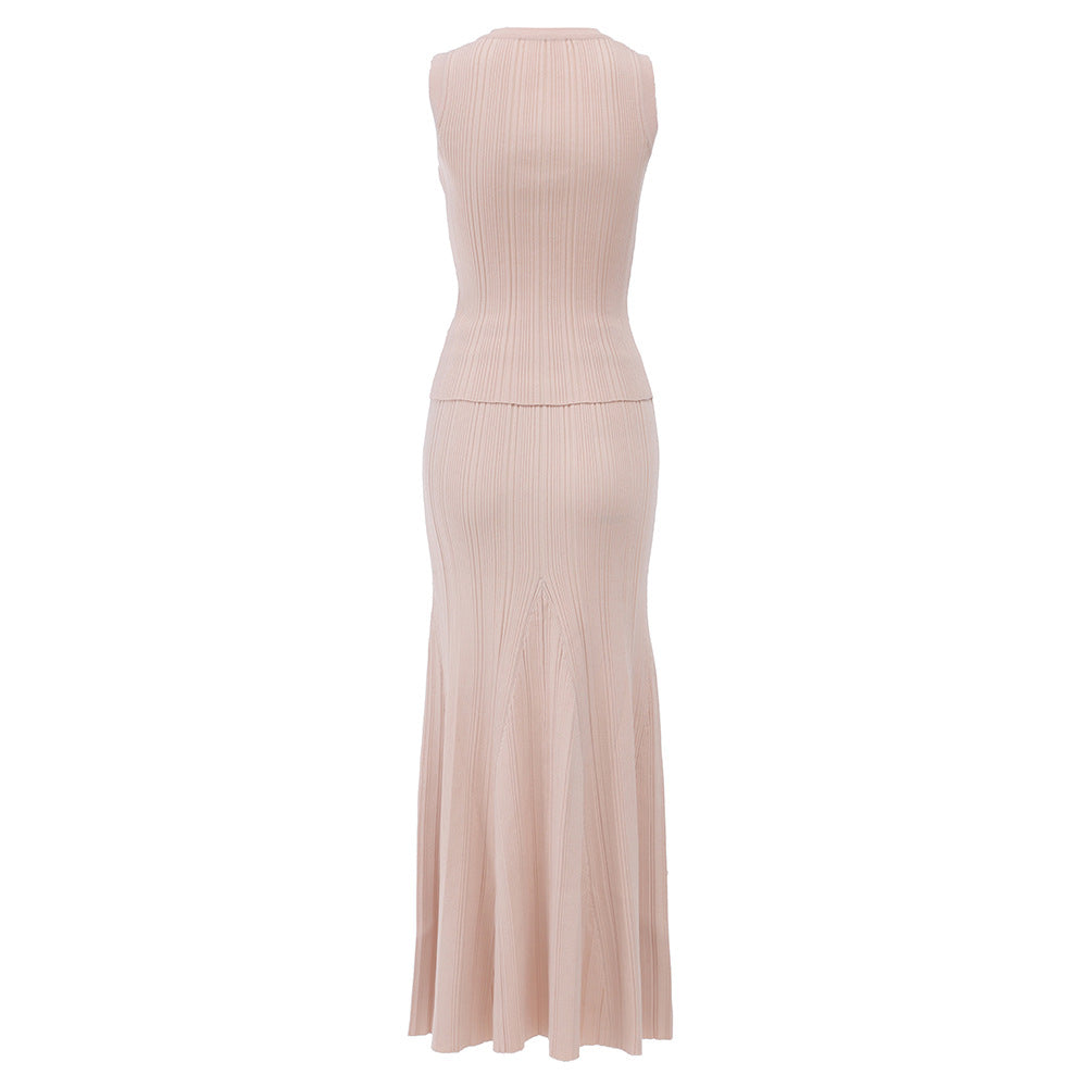 U-Neck Sleeveless Hip Skirt Dress