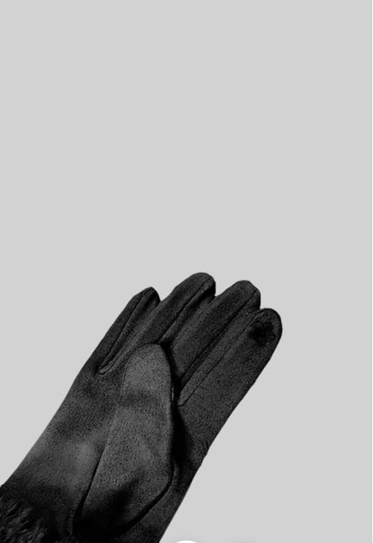 Suede Quilted Gloves With Fur - Black