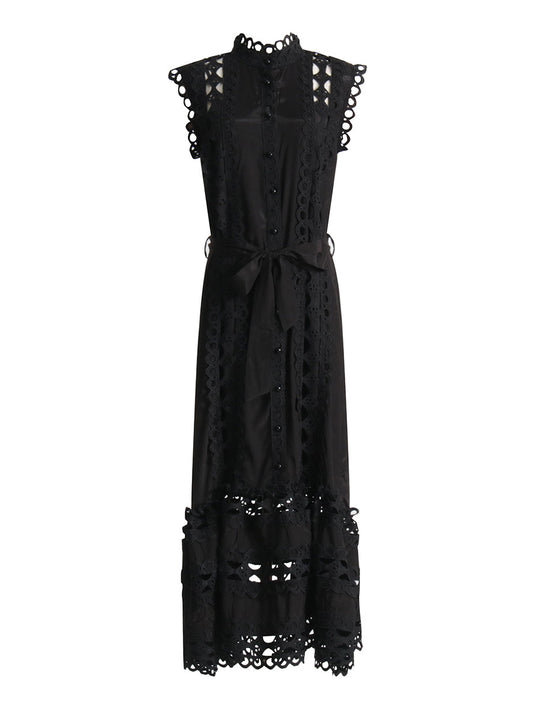 Robe longue style célébrité à taille découpée