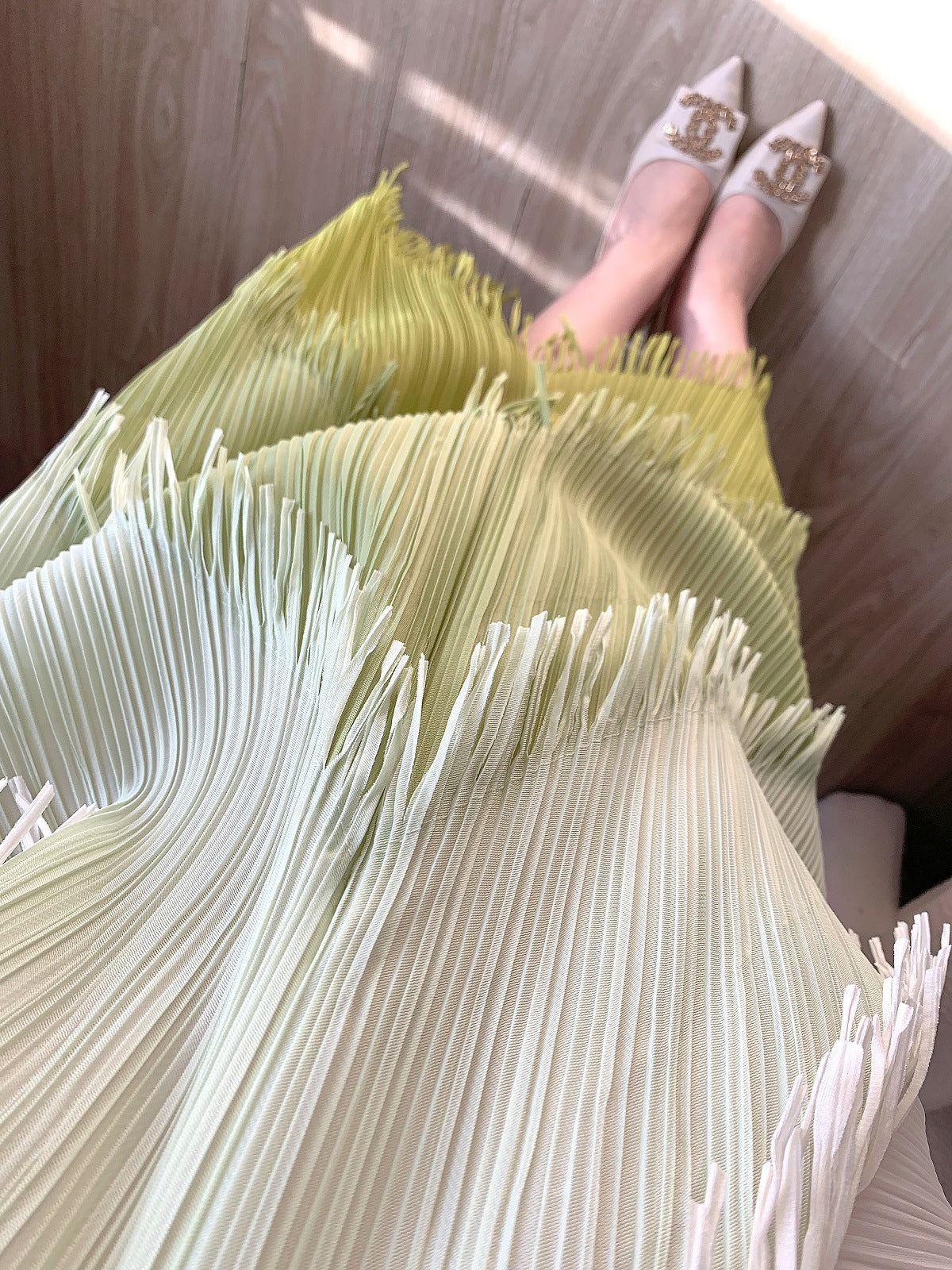 Irregular tassel pleated dress