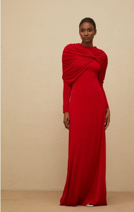 Moderne Red Cape-Design Ruched Maxi Dress