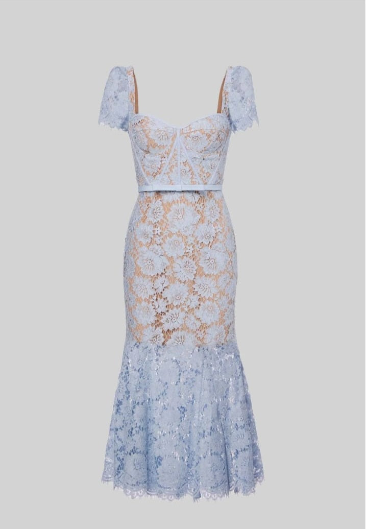 Short Sleeved Lace Dress With Delicate Matching Waist Belt - Blue