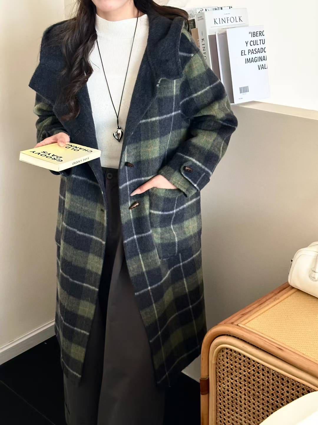 Reversible cashmere long coat