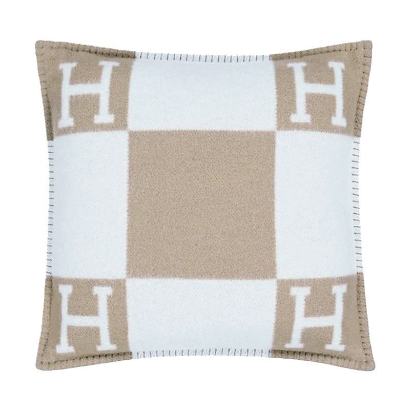 Herme wool pillow
