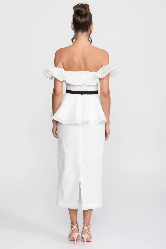 Off-Shoulder Peplum Top And Skirt Set With Black Ribbon Belt - Whit
