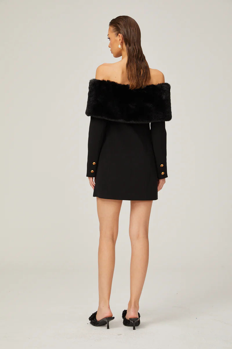 Céline Black Faux-Fur Mini robe à épaules dérangées