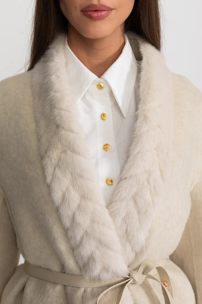 Cashmere Trim Jacket With Belted Waist and Mink Fur – Ivoire