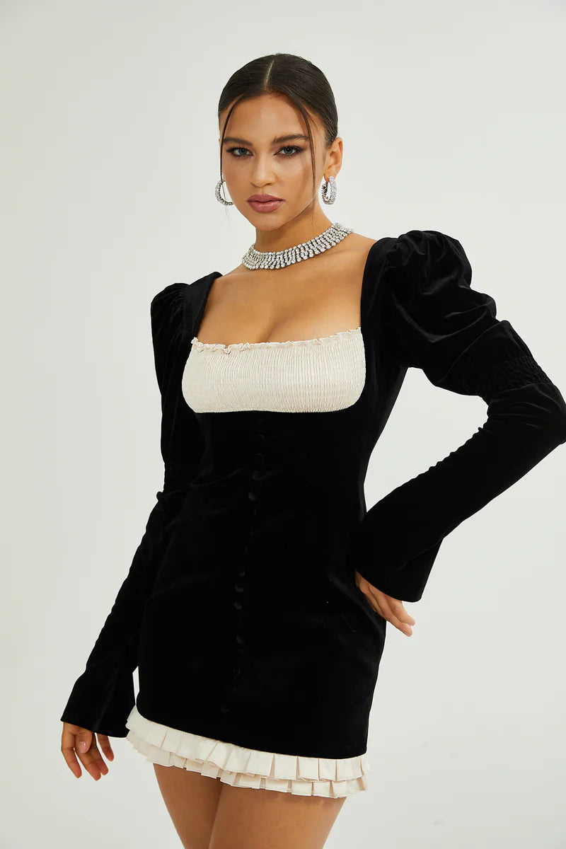 Coralie Mini robe en velours à manches longues