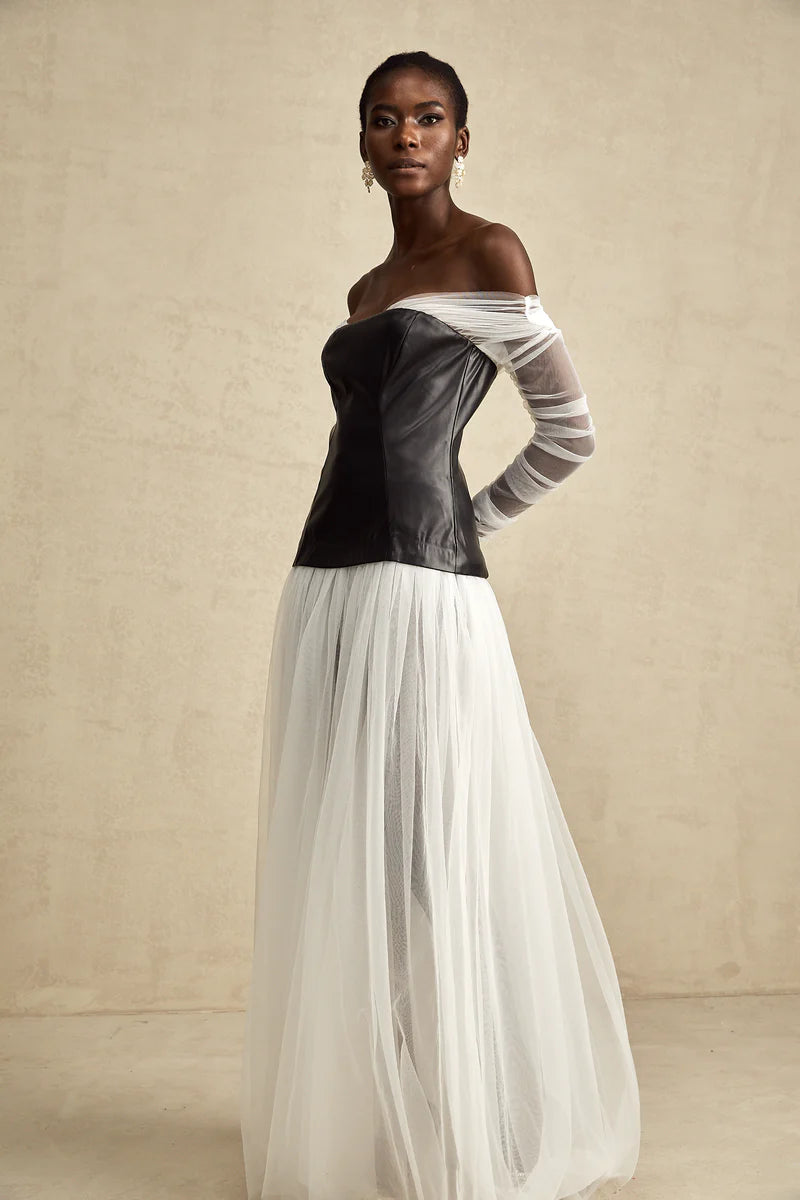 Robe maxi lambrissée de couleur contraste de la clémentine