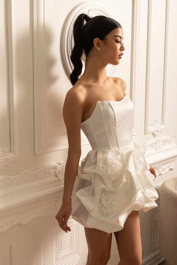 Satin -Mini -Kleid mit gesammeltem Stoff floraler Minirock - Whit