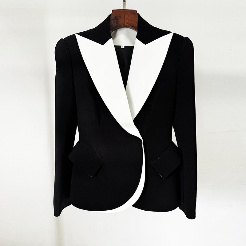 Concealed button slim suit jacket