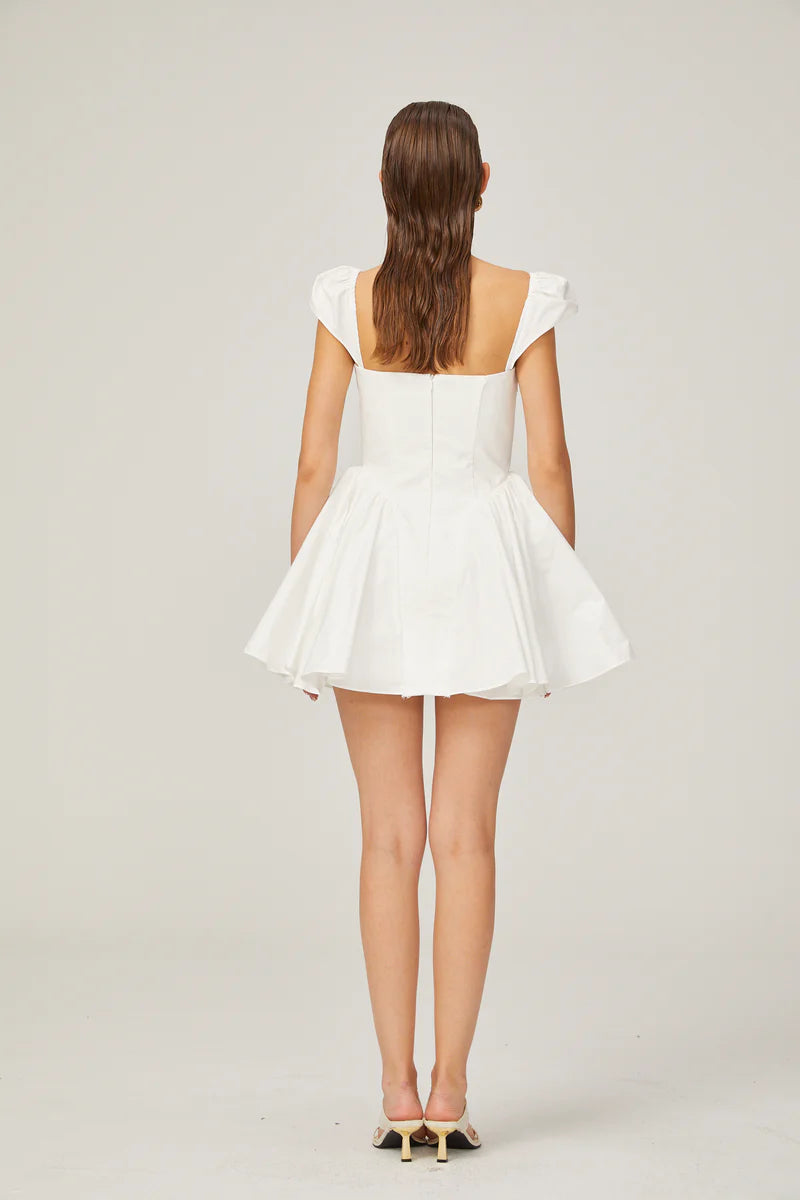 Julie White Polded Leck Condée Mini Robe sans manches
