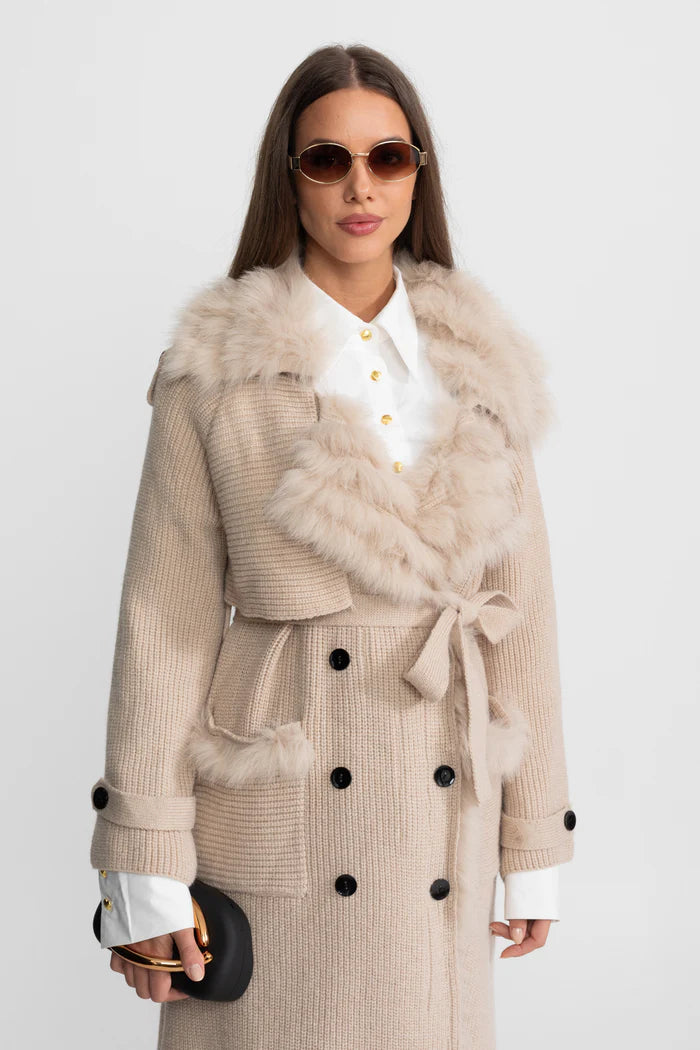 Double-Breasted Wool Knit Overcoat With Fur Trim – Beige