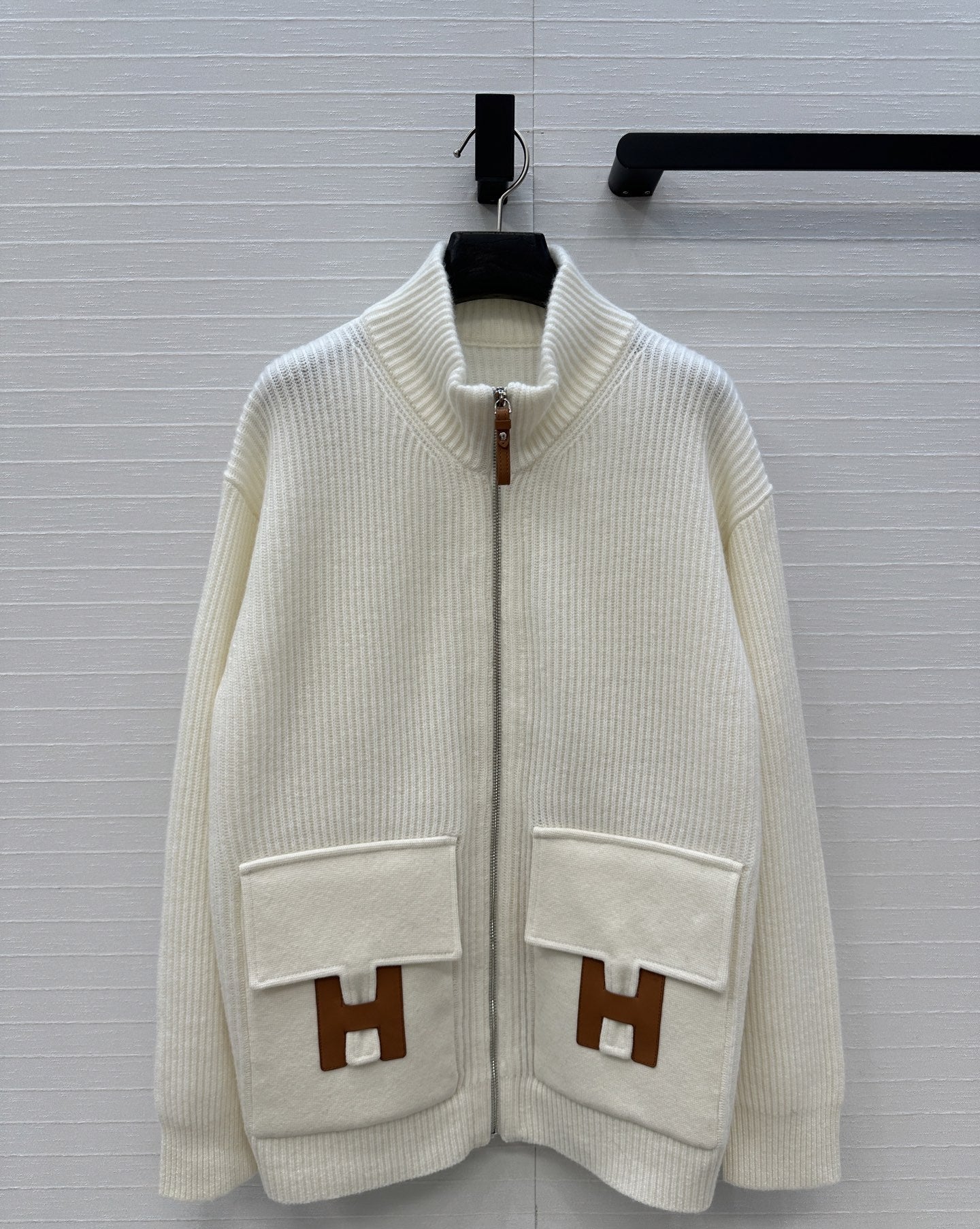 Zipper Contrast High Collar Cashmere Knit jacket