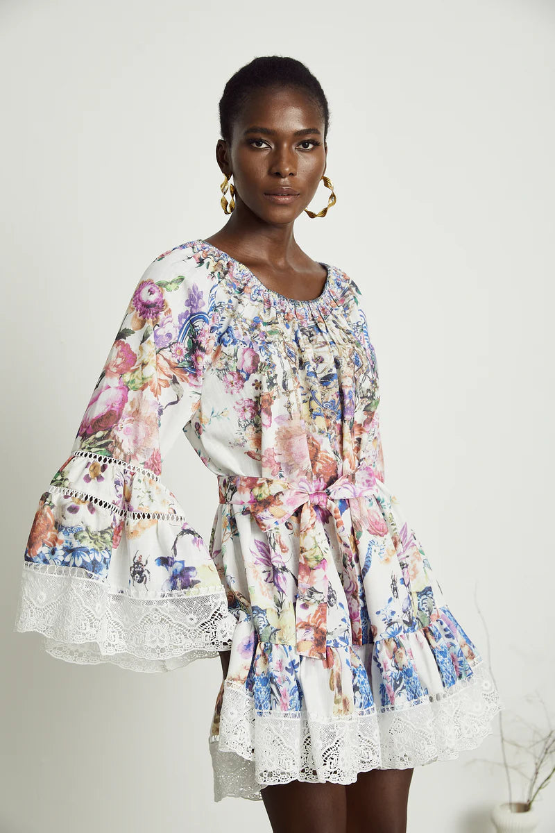 Bérénice en dentelle à imprimé floral mini robe
