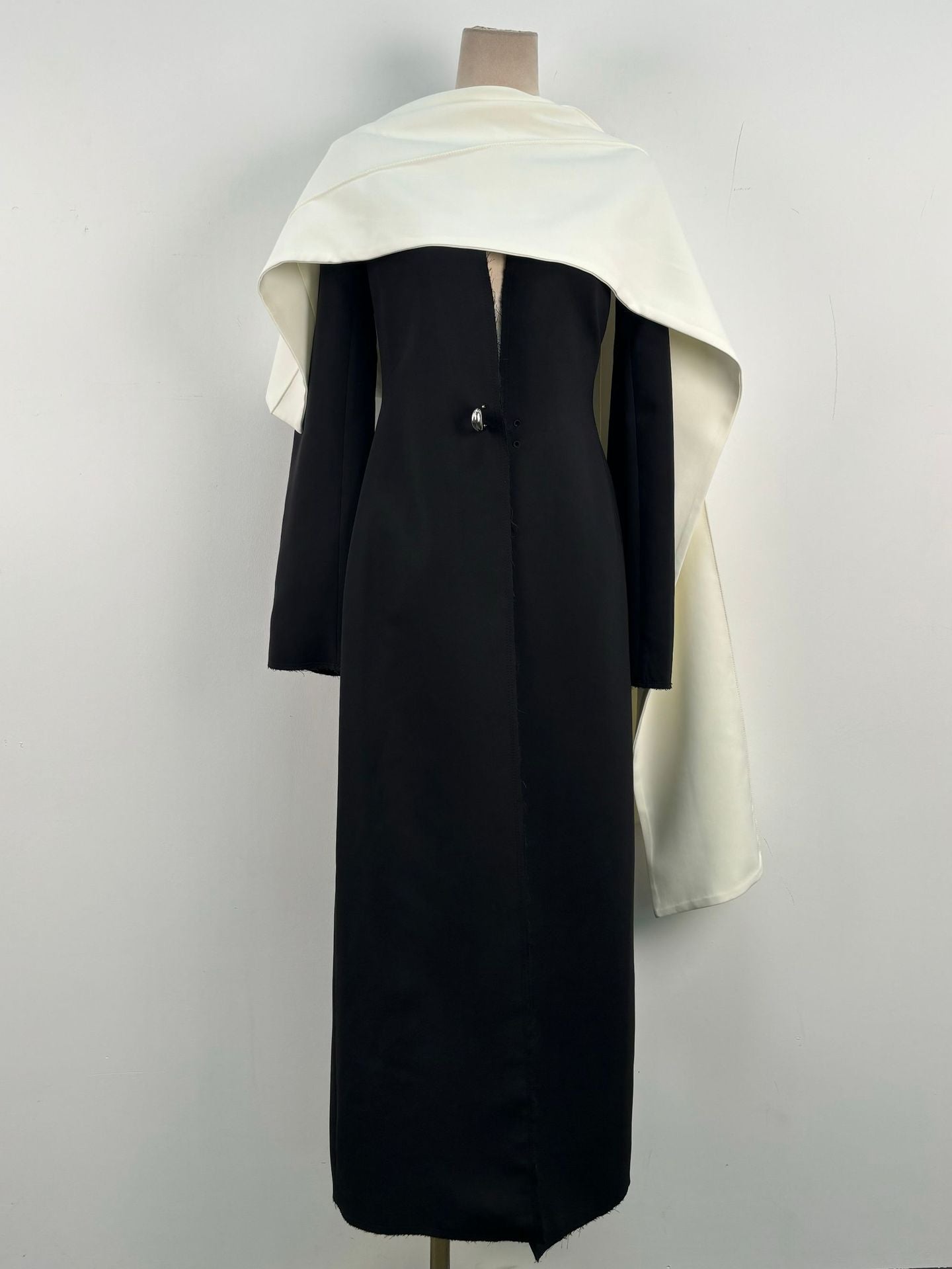 V-neck virtual edge shawl long jacket