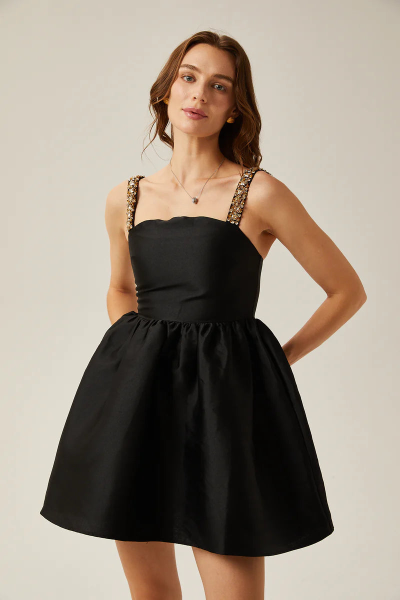 Mini robe moelleuse à plissage plissée en cristal
