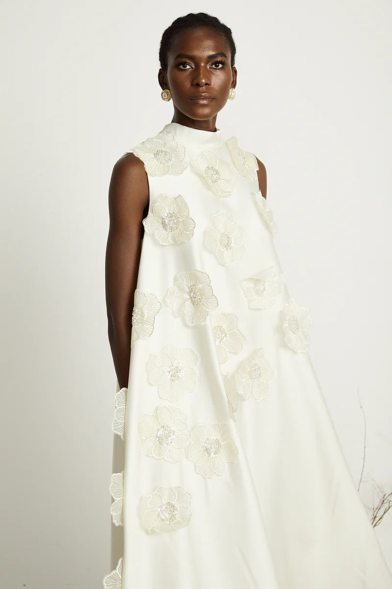 Émilie sleeveless floral-applique maxi dress in White