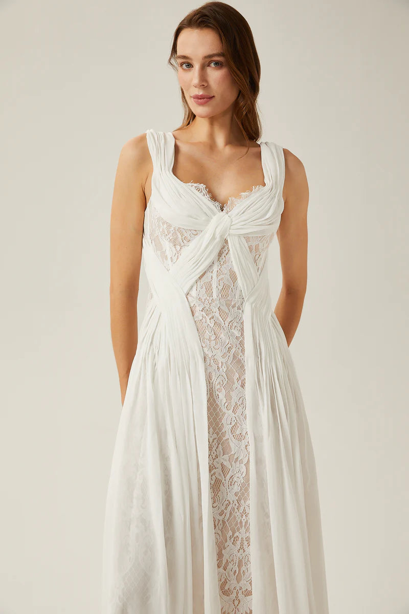 Robe maxi plissée en dentelle blanche Arantxa