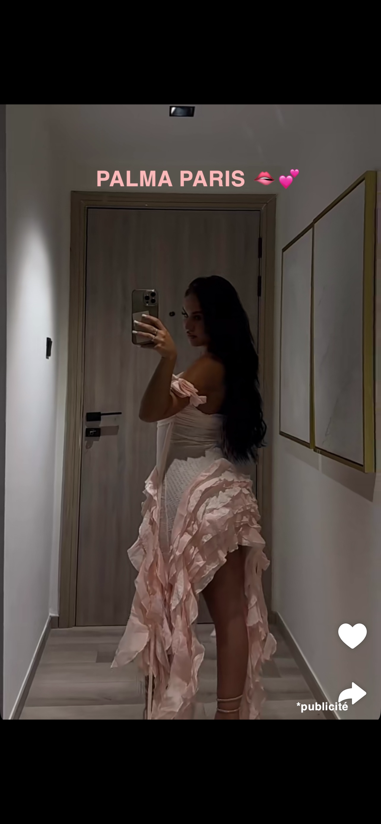 Vintage inspiriertes Korsettkleid mit gerissenem Bustier und fließenden, gekräuselten Seitendetails - Pink