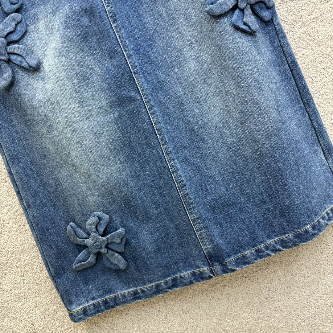 flower denim skirt