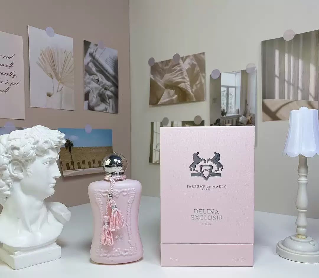 Delina perfum
