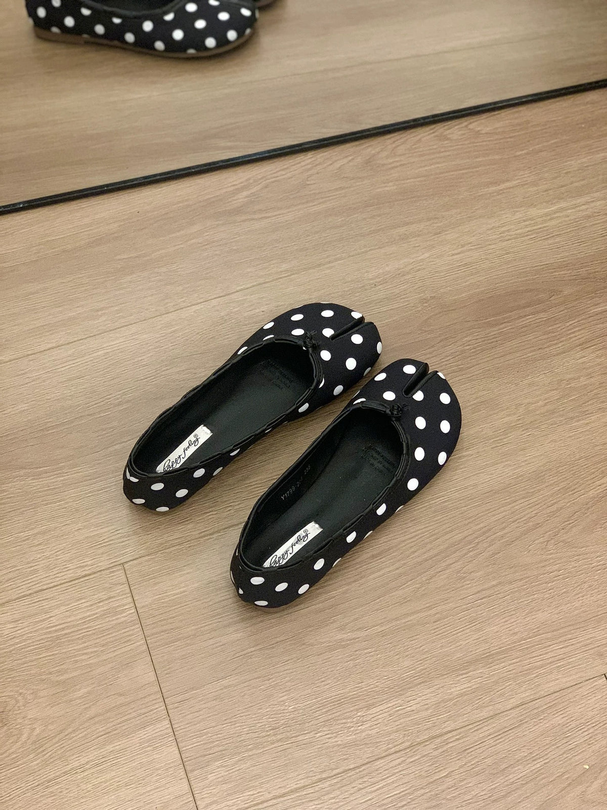 Shallow Slip-On Shoes
