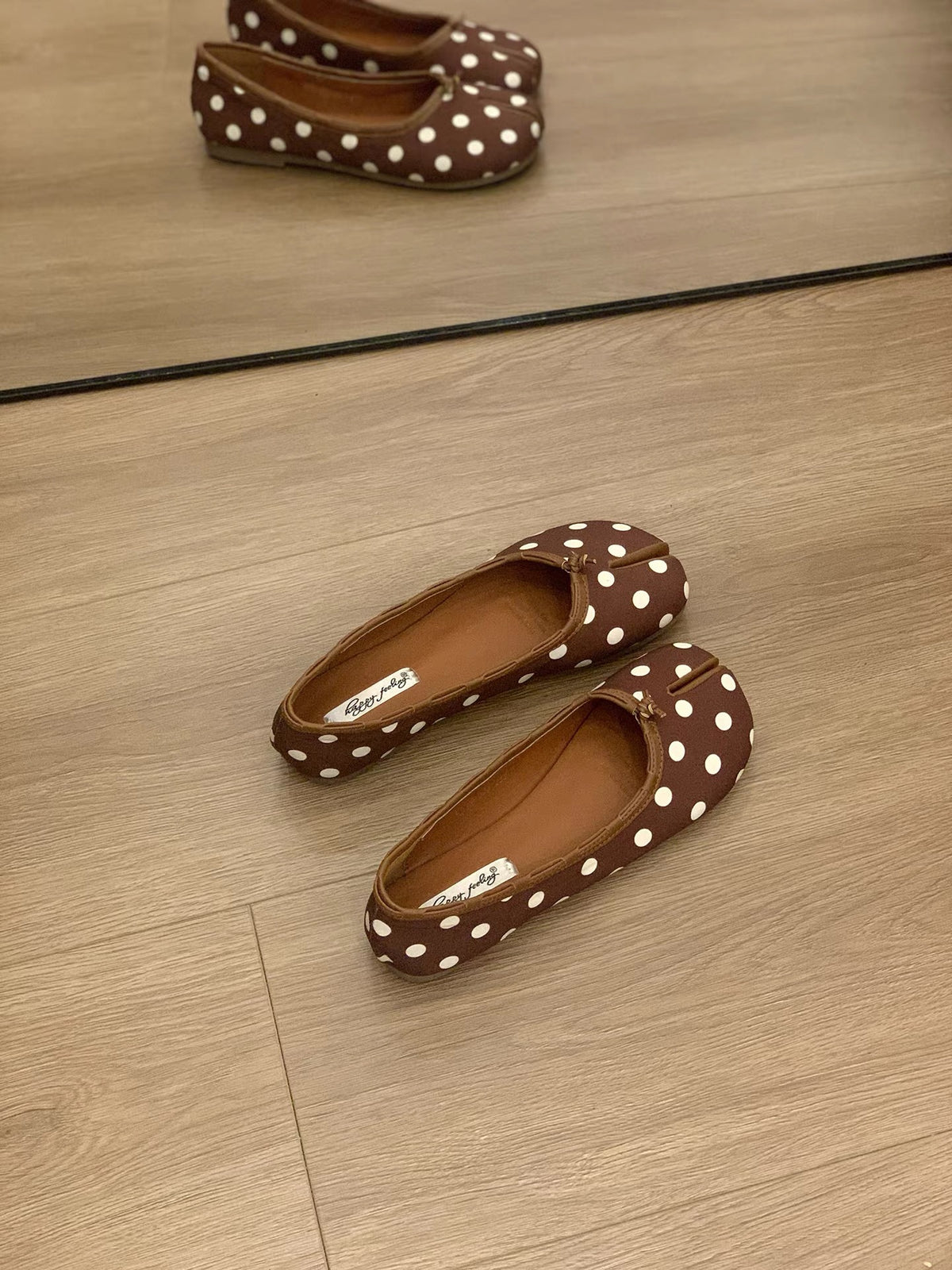Shallow Slip-On Shoes
