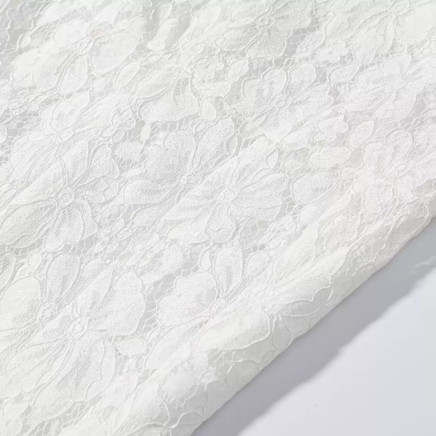 Fidji full Lace dress -white